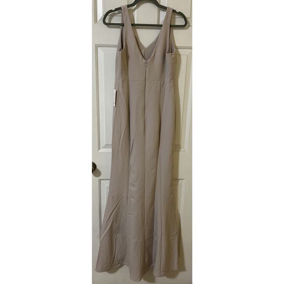show me your mumu Morgan Gown Show Me The Ring Crepe Maxi Dress Sz M NEW *C9 - Picture 4 of 5